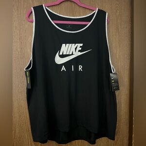 COPY - Nike tank top